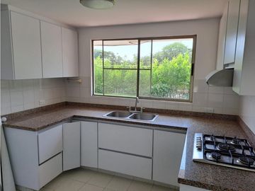 CASA CAMPESTRE CON PISCINA