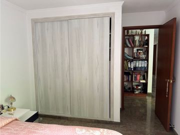 AMPLIO APARTAMENTO EN EL OESTE DE CALI