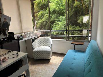 AMPLIO APARTAMENTO EN EL OESTE DE CALI