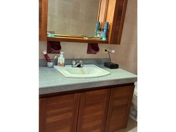 AMPLIO APARTAMENTO EN EL OESTE DE CALI