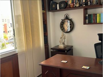 AMPLIO APARTAMENTO EN EL OESTE DE CALI