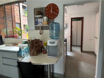 AMPLIO APARTAMENTO EN EL OESTE DE CALI