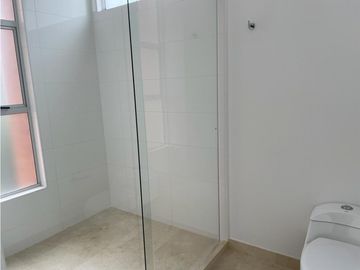 APARTAMENTO MODERNO  FRENTE AL RIO Y VISTA A LA CIUDAD