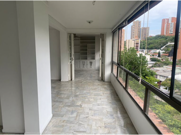 APARTAMENTO FRENTE AL RIO