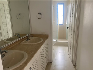APARTAMENTO FRENTE AL RIO