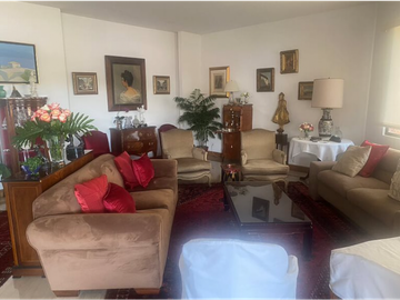 APARTAMENTO AMPLIO Y REMODELADO EN NORMANDIA