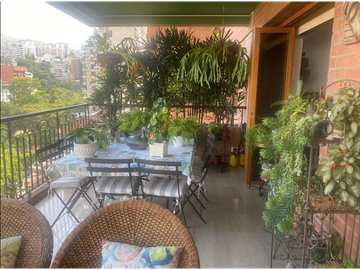 APARTAMENTO AMPLIO Y REMODELADO EN NORMANDIA