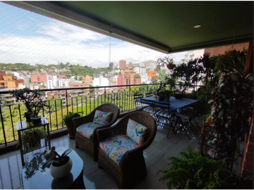 APARTAMENTO AMPLIO Y REMODELADO EN NORMANDIA