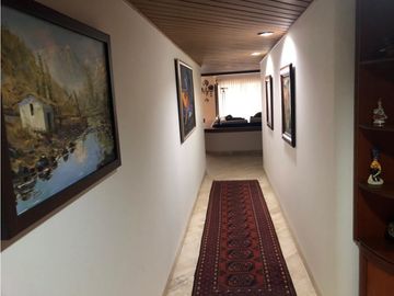 APARTAMENTO CON VISTA AL RIO EN EL OESTE DE CALI