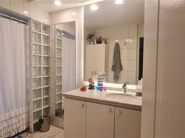 Casa en Venta en Barrio La Hacienda / Metro Quilin