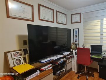 Casa en Venta en Barrio La Hacienda / Metro Quilin