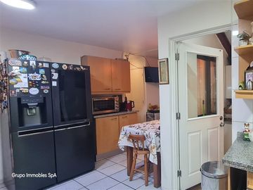 Casa en Venta en Barrio La Hacienda / Metro Quilin