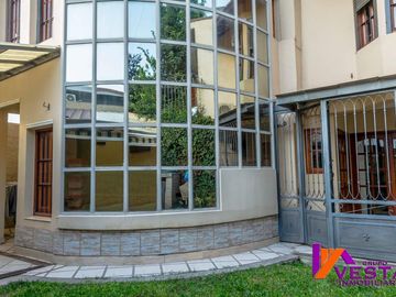 CASA EN VENTA BARRIO SAN CARLOS ZONA SUR
