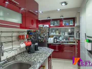 CASA EN VENTA BARRIO SAN CARLOS ZONA SUR