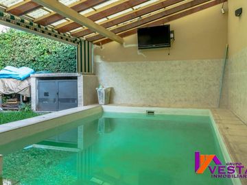 CASA EN VENTA BARRIO SAN CARLOS ZONA SUR