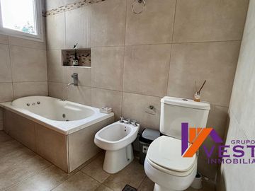 Vaqueros Casa En Venta - Zona Norte