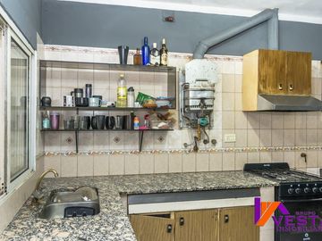 Pueyrredon 2000-casa En Venta-barrio Vicente Sola