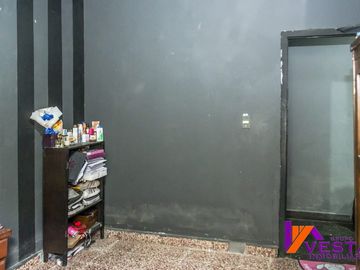 Pueyrredon 2000-casa En Venta-barrio Vicente Sola