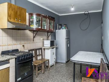 Pueyrredon 2000-casa En Venta-barrio Vicente Sola