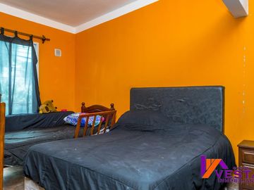 Pueyrredon 2000-casa En Venta-barrio Vicente Sola