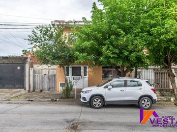 Pueyrredon 2000-casa En Venta-barrio Vicente Sola