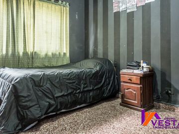 Pueyrredon 2000-casa En Venta-barrio Vicente Sola