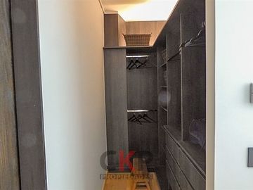 Departamento en Venta en Nueva Costanera/ Avda. Américo de Vespucio Norte / Francisco de Aguirre