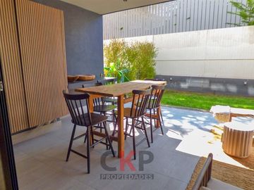 Departamento en Venta en Nueva Costanera/ Avda. Américo de Vespucio Norte / Francisco de Aguirre