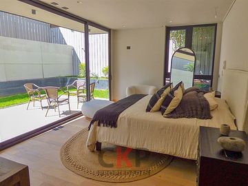 Departamento en Venta en Nueva Costanera/ Avda. Américo de Vespucio Norte / Francisco de Aguirre