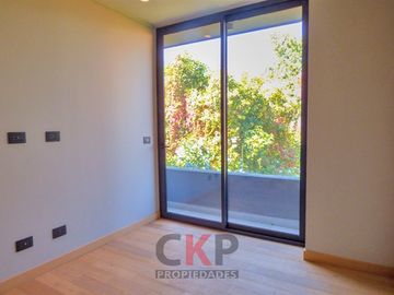 Departamento en Venta en Nueva Costanera / Avda. Américo Vespucio Norte /