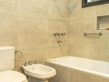 Vaqueros * Casa En Venta * Zona Norte *