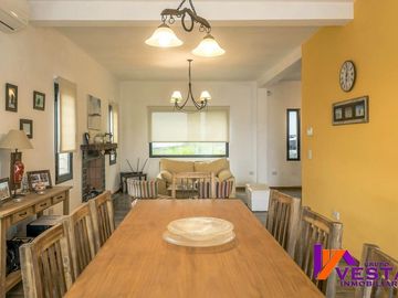 Vaqueros * Casa En Venta * Zona Norte *