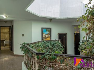 Av Del Golf-casa-venta-zona Norte