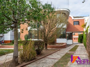 Av Del Golf-casa-venta-zona Norte