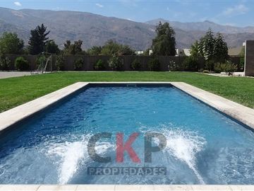 Casa en Venta en Condominio Exclusivo Las Brisas de Chicureo
