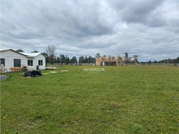 PARCELA CON CASA EN JARDINES DE CHAMPEL LA UNIÓN