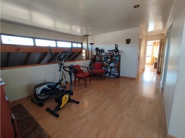 SE VENDE AMPLIA CASA EN EL RETIRO QUILPUÉ