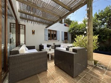 Casa en venta de 5 dorm. en Zapallar