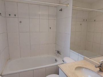 CASA EN CONDOMINIO (4D-3B)- HUECHURABA