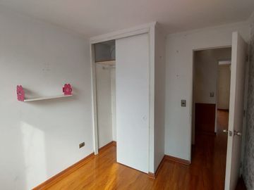 CASA EN CONDOMINIO (4D-3B)- HUECHURABA