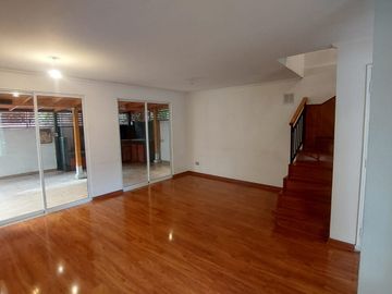 CASA EN CONDOMINIO (4D-3B)- HUECHURABA