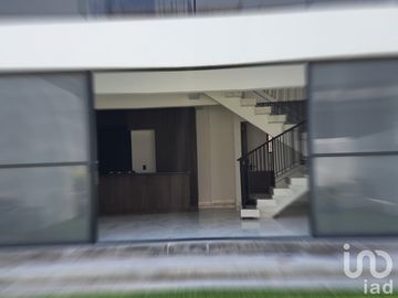 Casa nueva vacacional en Oaxtepec fraccionamiento Jacarandas con alberca y 3 recamaras