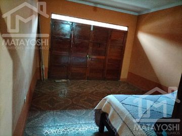 VENDO CASA EN BELLAVISTA, ALT. CDRA 3 DE CALLE LOS HALCONES.