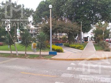 VENDO CASA EN BELLAVISTA, ALT. CDRA 3 DE CALLE LOS HALCONES.
