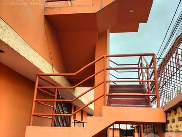 VENDO CASA EN BELLAVISTA, ALT. CDRA 3 DE CALLE LOS HALCONES.