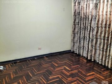 VENDO CASA EN BELLAVISTA, ALT. CDRA 3 DE CALLE LOS HALCONES.