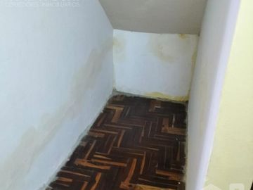 VENDO CASA EN BELLAVISTA, ALT. CDRA 3 DE CALLE LOS HALCONES.
