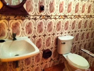 VENDO CASA EN BELLAVISTA, ALT. CDRA 3 DE CALLE LOS HALCONES.