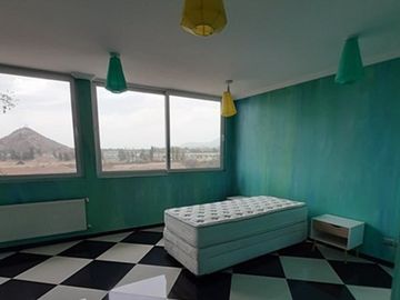 Exclusiva Propiedad con Vista al Río Maipo!