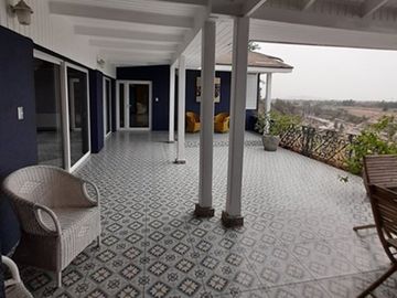 Exclusiva Propiedad con Vista al Río Maipo!